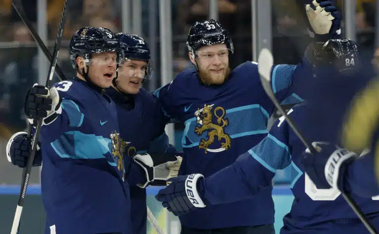 ”Mitä?, en tiedä mistä puhut” – näin hämmentyneet Leijonat ottivat IS:n kohujutun vastaan