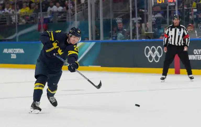 USA:n NHL-tykki kertoi – näin Tre Kronorin tähtipelaajan huumori loppuu