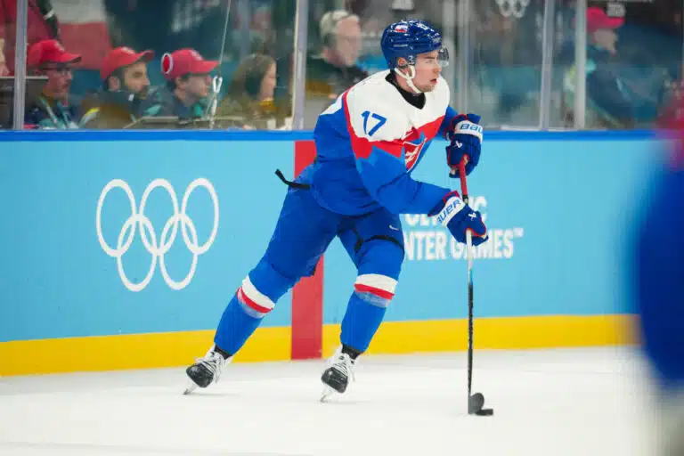 Olympiatähdelle maisemanvaihdos – NHL:ssä iso siirto