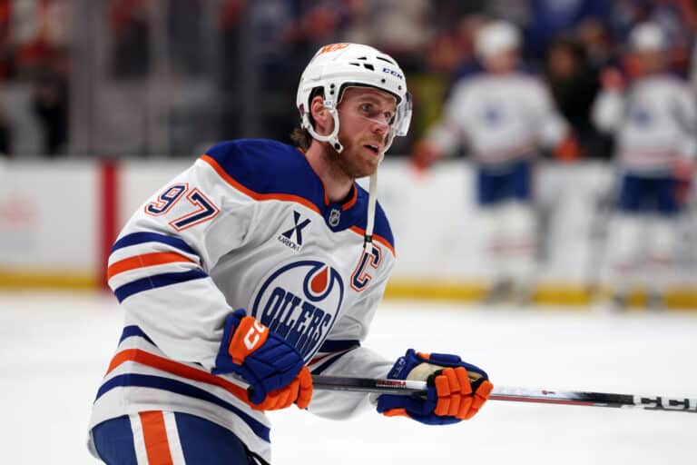 NHL:stä putosi jättimäinen uutinen – Connor McDavidin ympärillä kuohuu jälleen