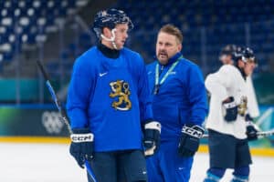 IS: Leijonissa kyti valmentajakapina – näin Jere Lehtinen vastaa