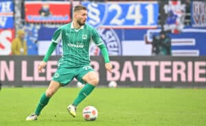 Huuhkajien tähti sivuun – tilalle aivan uusi kasvo Huuhkajien tähti sivuun – tilalle aivan uusi kasvo