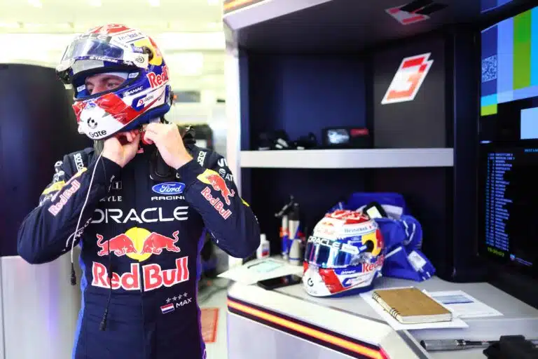 Max Verstappen latasi kovan arvion