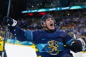 Vessanpönttö tuli Leijona-tähdelle tutuksi – harjoituksissa iloinen näky