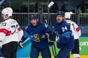 Tämä lupaa Leijonille hyvää – Suomi niskan päällä keskinäisissä olympiakohtaamisissa