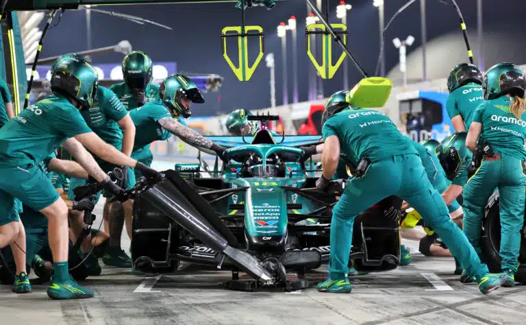 Yhdeltä F1-tallilta radikaali päätös testeihin