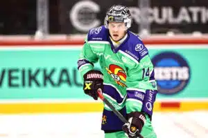 Jokereiden hyökkääjälle pitkä pelikielto Jokereiden hyökkääjälle pitkä pelikielto