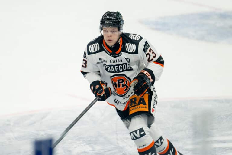 HPK antoi kahdelle pelaajalle lähtöpassit