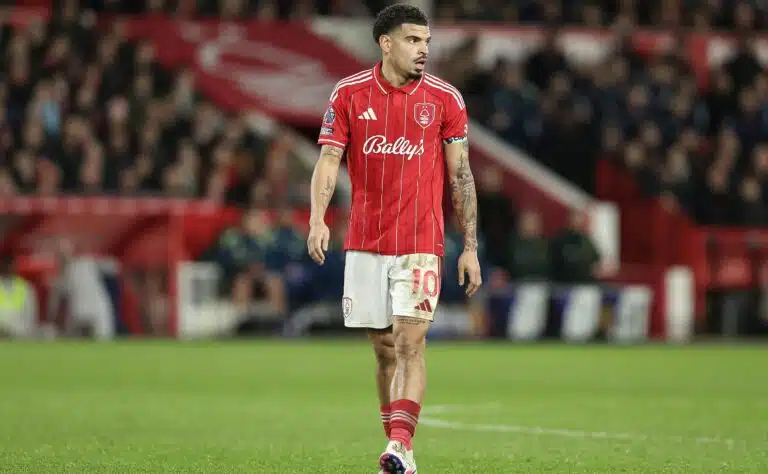 Manchester United löytänyt Bruno Fernandesin korvaajan Manchester United löytänyt Bruno Fernandesin korvaajan