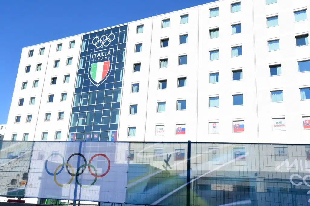 16 vuotta karkuteillä ollut pidätettiin – lankesi kiekkohimoon