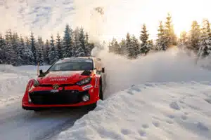 Sami Pajari taistelee palkintopallipaikasta – ” Vielä pitkä matka edessä”