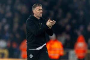 Valioliigan kriisiseuralle jo kauden neljäs manageri