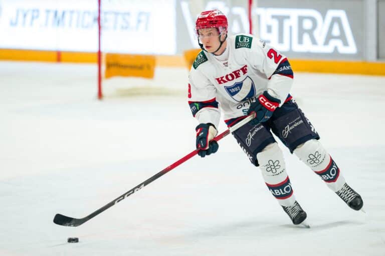 HIFK on löytänyt vireensä – tähtipelaaja jälleen hurjassa iskussa