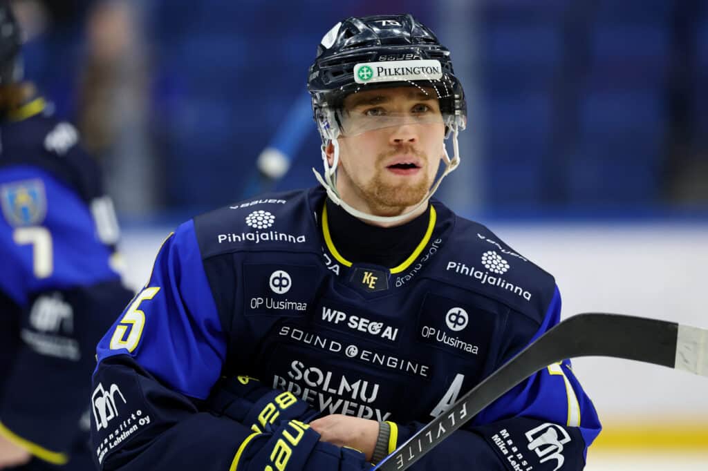 Kiekko-Espoon sankari oli uupunut ja onnellinen - "En muista mitään" Kiekko-Espoon sankari oli uupunut ja onnellinen – ”En muista mitään”