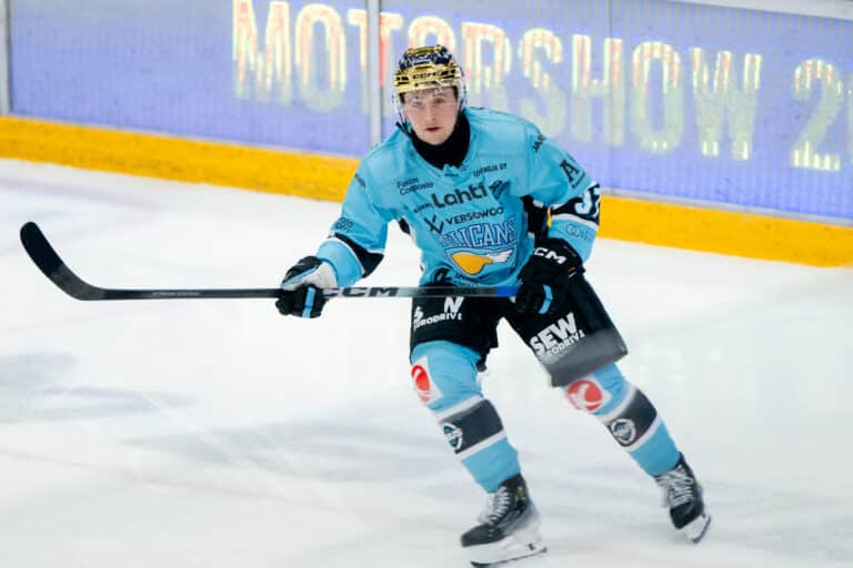 Sami Kapanen teki kovan ratkaisun Pelicansin kohtalonotteluun