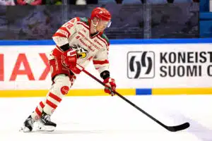 Ässät nappasi puolustajan Sportista Ässät nappasi puolustajan Sportista