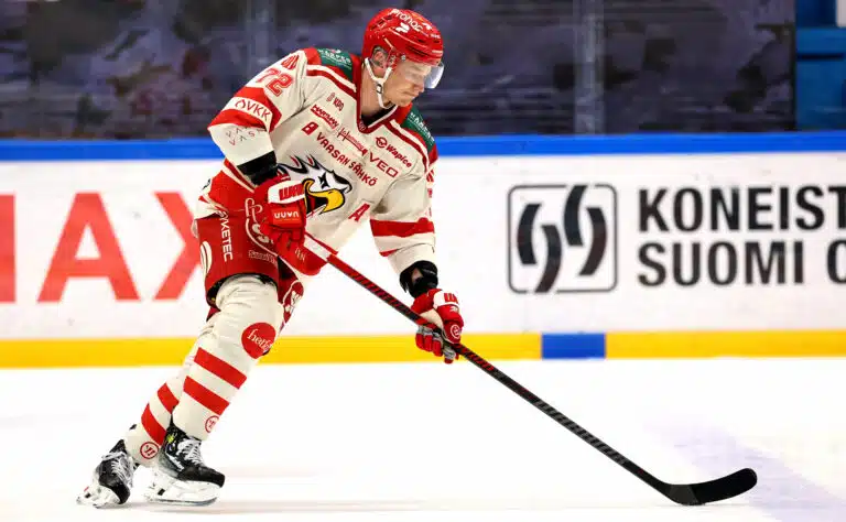 Ässät nappasi puolustajan Sportista Ässät nappasi puolustajan Sportista