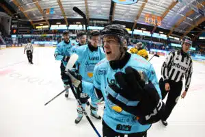 SM-liigan pudotuspelien jättipaukun sankari taustoitti sensaatiota