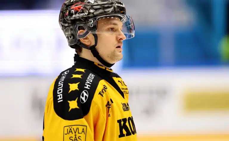 Raimo Helmisen SaiPa kokee jälleen valtavan menetyksen Raimo Helmisen SaiPa kokee jälleen valtavan menetyksen