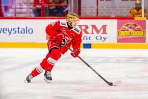 Ässien pistehai tiukoista väännöistä – ”Jääkiekkoa parhaimmillaan” Ässien pistehai tiukoista väännöistä – ”Jääkiekkoa parhaimmillaan”