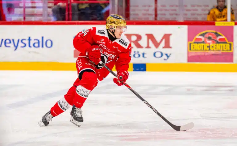 Ässien pistehai tiukoista väännöistä – ”Jääkiekkoa parhaimmillaan”