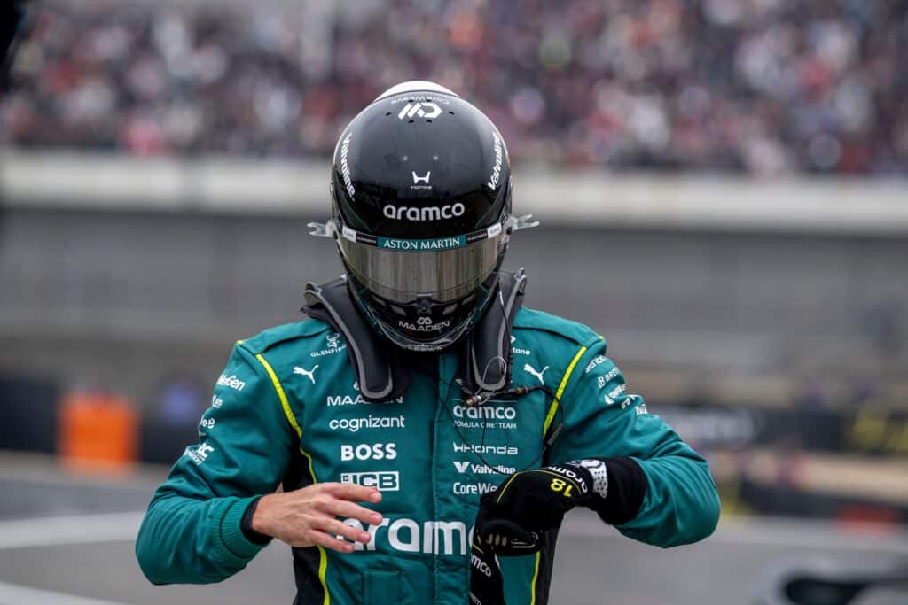 F1-kuski paljasti keskustelut Max Verstappenin kanssa - "Päätös tuli Suzukassa" F1-kuski paljasti keskustelut Max Verstappenin kanssa – ”Päätös tuli Suzukassa”