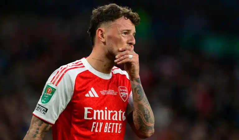 Arsenalille karmea takaisku – puolustaja loppukauden sivussa