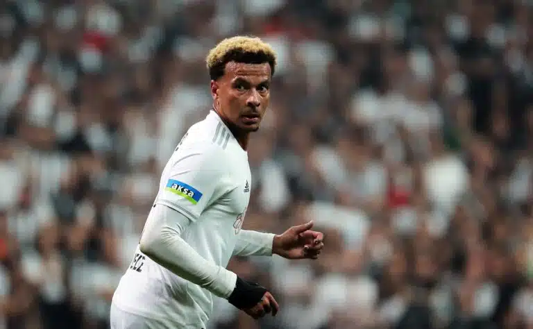 Entinen Englannin maajoukkuetähti suunnittelee sensaatiomaista paluuta