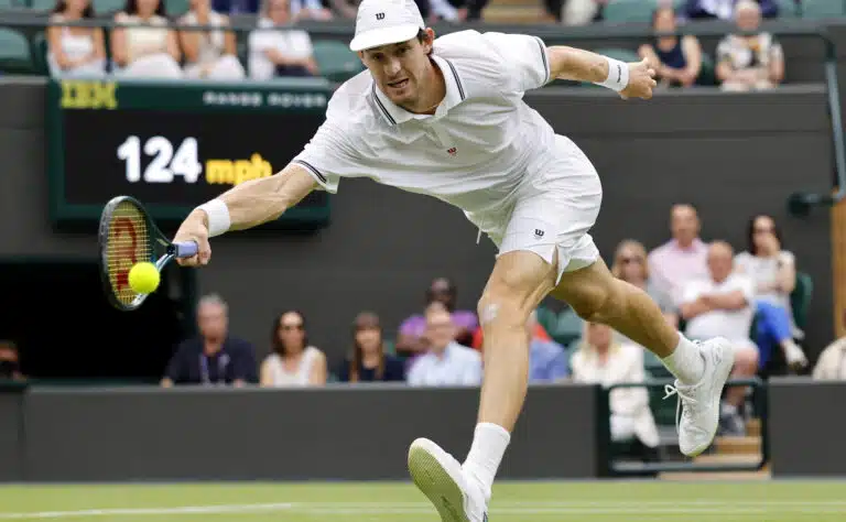 Kokeneella tennistähdellä menossa brutaali luisu – edellinen voitto yli vuoden takaa