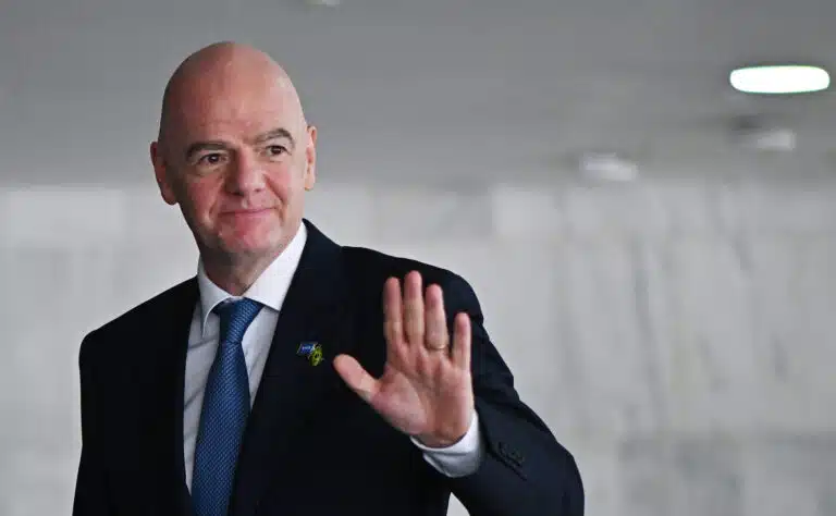 FIFA vahvisti tukun sääntöuudistuksia MM-kisoihin