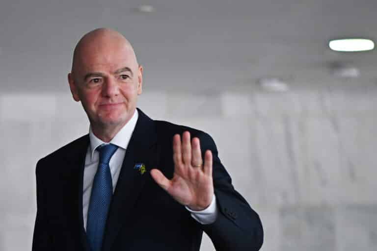 FIFA vahvisti tukun sääntöuudistuksia MM-kisoihin