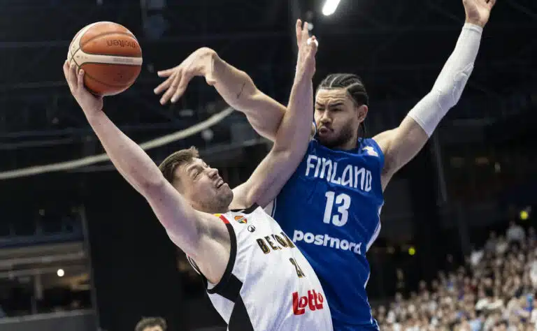 Susijengille voitto ja jatkopaikka Susijengille voitto ja jatkopaikka