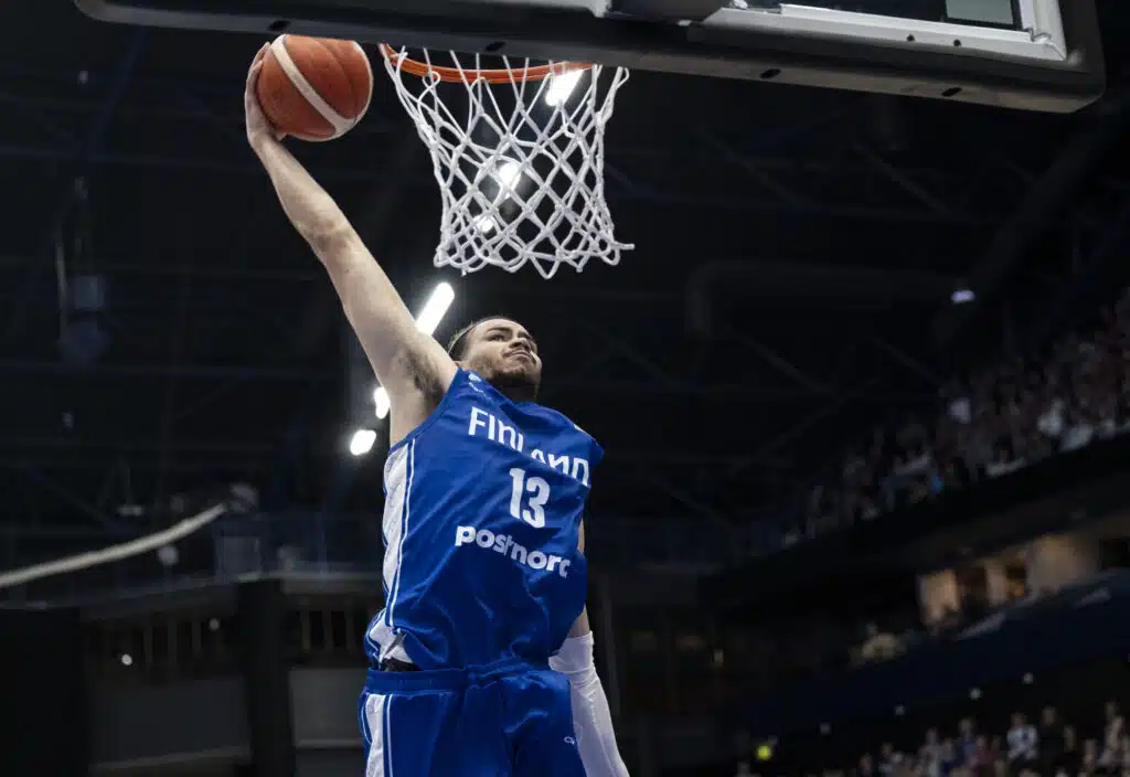 Susijengin tähtipelaajaa viedään Barcelonaan