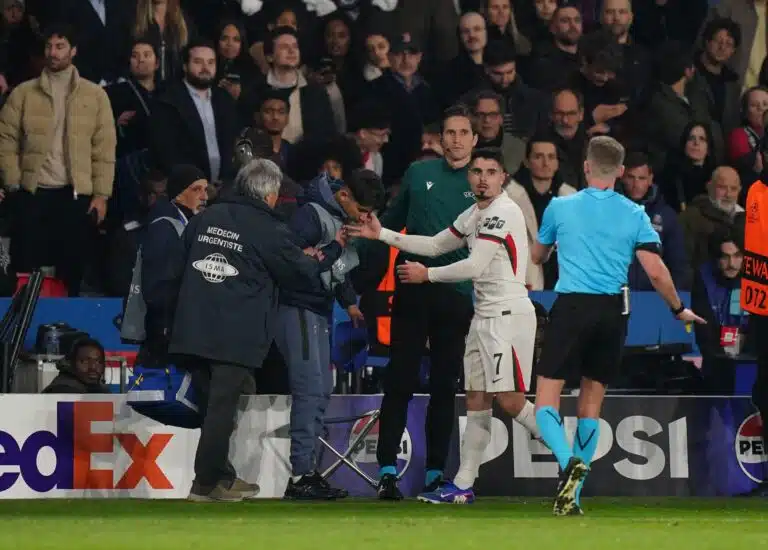 Chelsea-tähti töni pallopoikaa – UEFA aloitti toimet