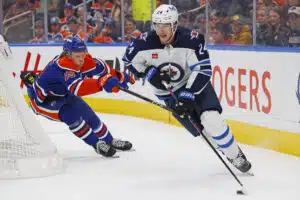 NHL-unelma toistaiseksi jäihin – suomalaislupaus palaa Eurooppaan
