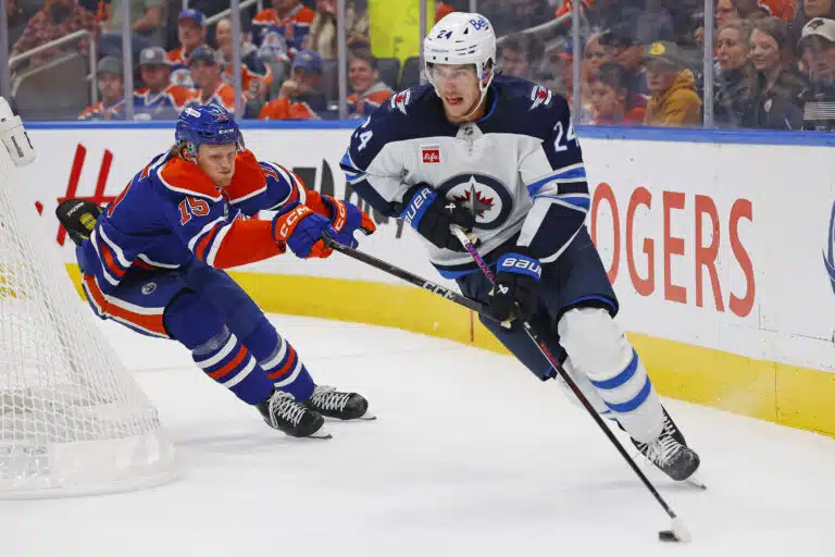 NHL-unelma toistaiseksi jäihin – suomalaislupaus palaa Eurooppaan