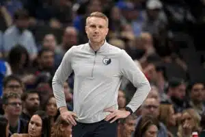 Tuomas Iisalon Memphis tappioputkessa – hätkähdyttävä tilastotieto kertoo ongelmien syistä Tuomas Iisalon Memphis tappioputkessa – hätkähdyttävä tilastotieto kertoo ongelmien syistä