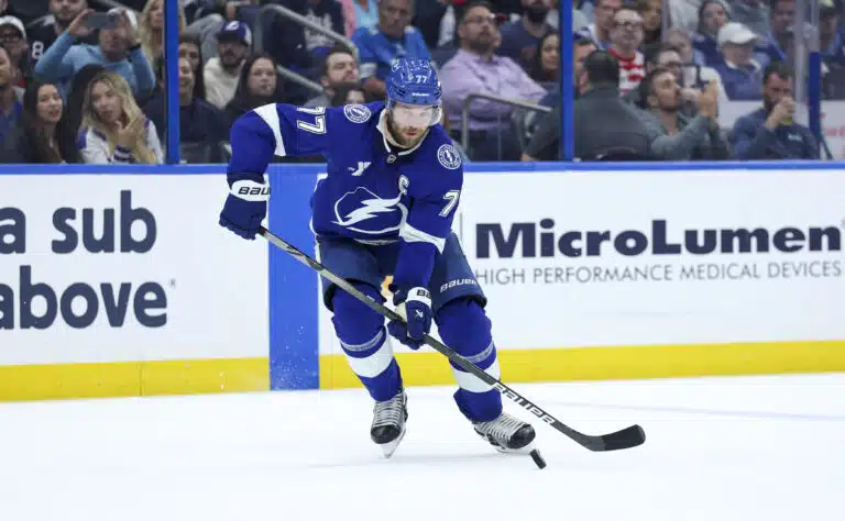 NHL:n ruotsalaistähden mystisestä tilanteesta päivitys