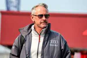 Huhut veivät toiseen tiimiin – F1-tallipomo jätti pestinsä