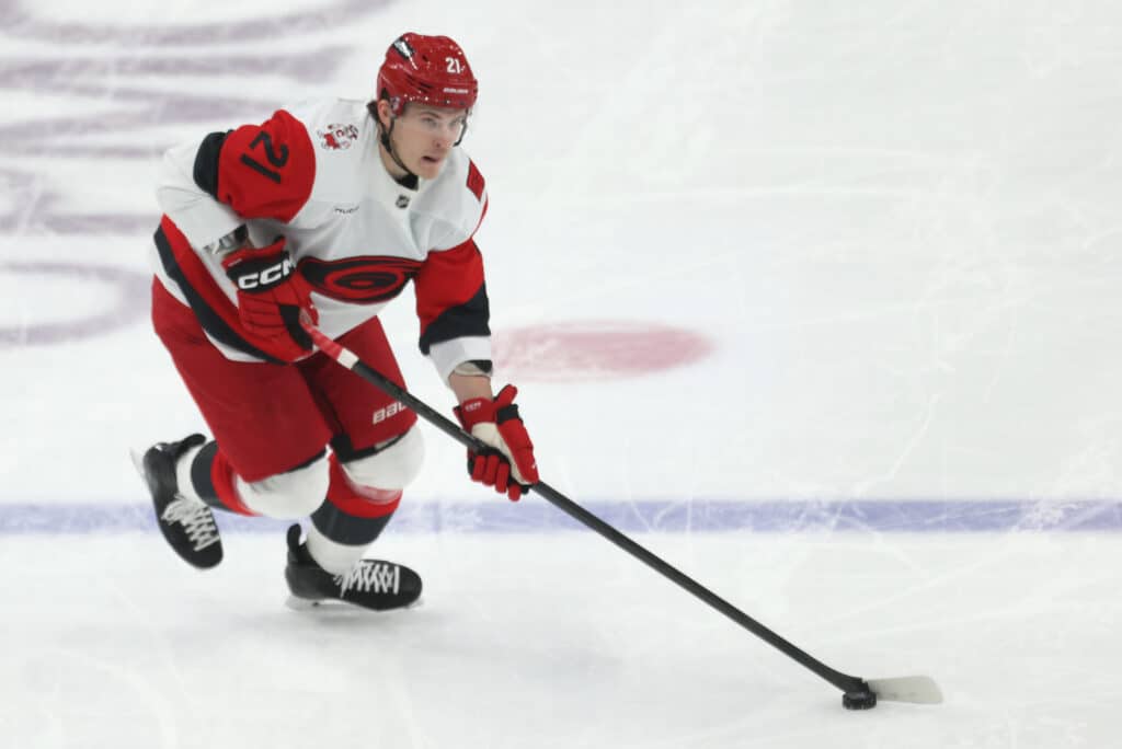 Carolinalle loistava uutinen NHL:n pudotuspeleihin Carolinalle loistava uutinen NHL:n pudotuspeleihin