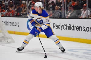 Arvostetun NHL-palkinnon finalistit julkaistu – suomalaiskaksikolle pettymys