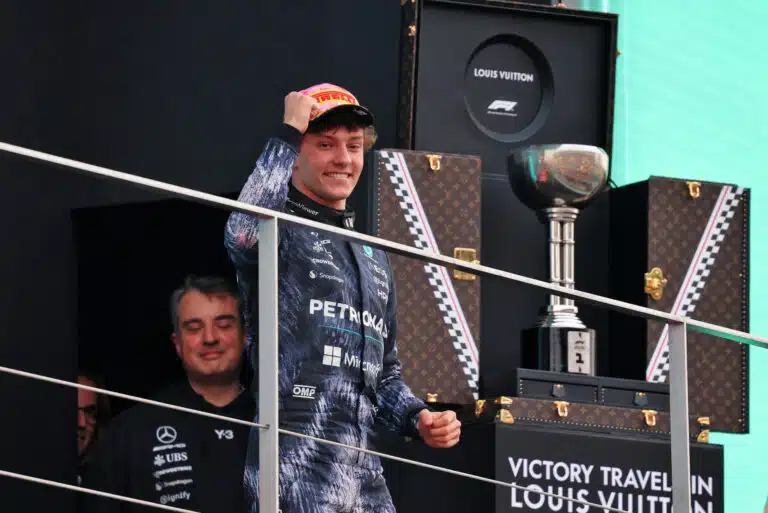 F1-legendalta ruoskaa – Mercedeksen syytä olla huolissaan