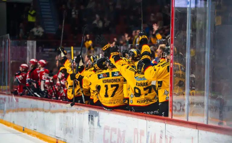 KalPa vahvisti taustaryhmäänsä