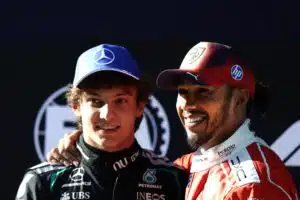 Lewis Hamiltonilta kovia puheita - Kimi Antonelli yllättyi täysin Lewis Hamiltonilta kovia puheita – Kimi Antonelli yllättyi täysin