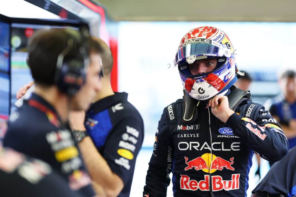 F1-legendalta tyly kuitti Max Verstappenille - "Heittelee lelujaan" F1-legendalta tyly kuitti Max Verstappenille – ”Heittelee lelujaan”
