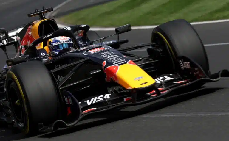 Max Verstappenilta kovaa tekstiä avauskilpailusta - "Jossain menee raja" Max Verstappenilta kovaa tekstiä avauskilpailusta – ”Jossain menee raja”