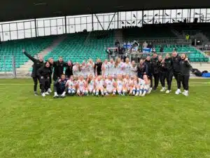 Suomen jalkapallomaajoukkue raivasi tiensä EM-kisoihin – ”Valtava merkitys”