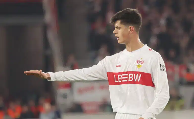 Real Madrid viemässä huippulupauksen Valioliigajättien nenän edestä Real Madrid viemässä huippulupauksen Valioliigajättien nenän edestä