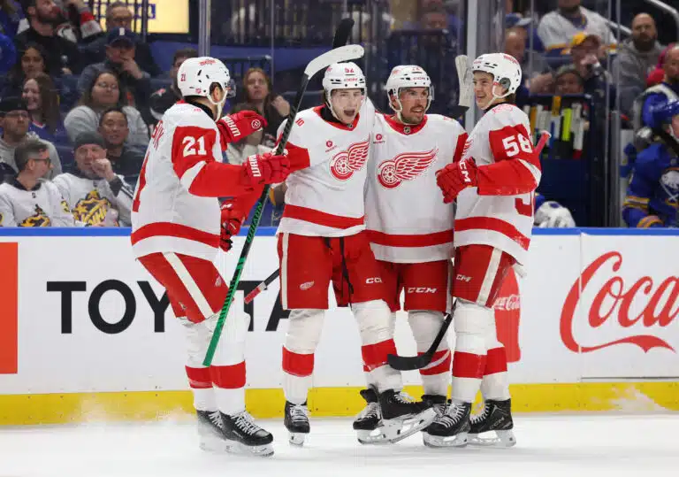 NHL-seuran päävalmentaja sanoi ääneen sen mitä kaikki ovat miettineet