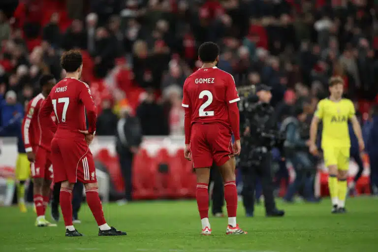 Liverpool kärsi shokkitappion – entinen Valioliiga-pelaaja tyrmistyi täysin
